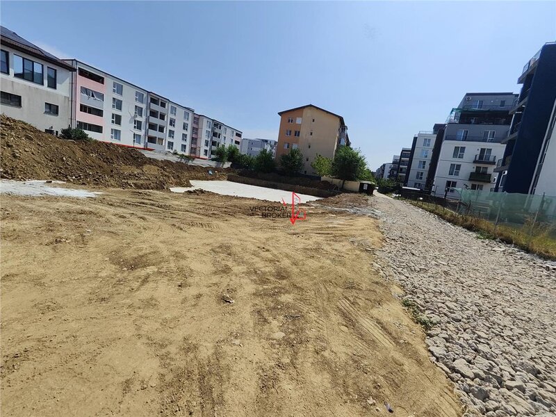 Titan, Gura Fagetului, teren intravilan pretabil dezvoltare